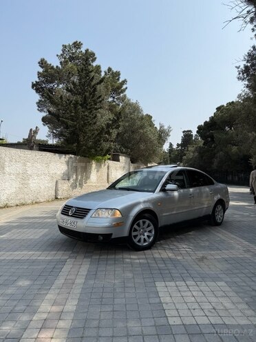 Volkswagen Passat 2003, 236,458 km - 1.8 l - Sumqayıt