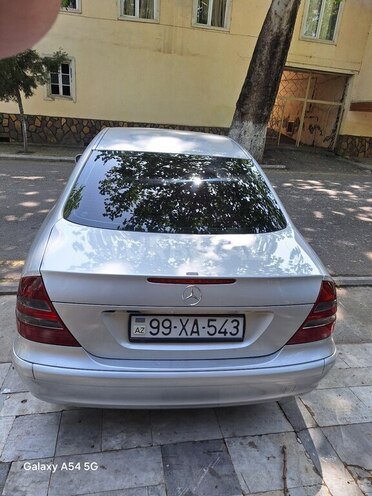 Mercedes E 220 d 2005, 359,000 km - 2.2 л - Gəncə