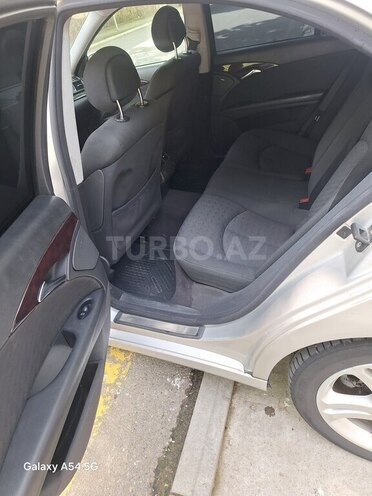 Mercedes E 220 d 2005, 359,000 km - 2.2 л - Gəncə