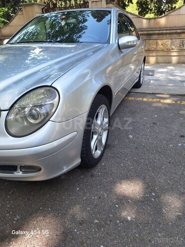 Mercedes E 220 d 2005, 359,000 km - 2.2 л - Gəncə