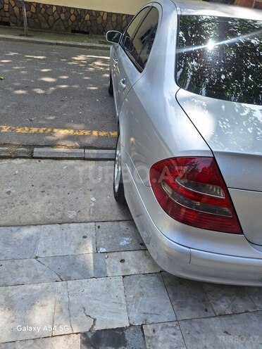 Mercedes E 220 d 2005, 359,000 km - 2.2 л - Gəncə