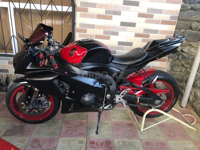 Suzuki GSX-R 1000 2009, 350,000 km - 1.0 л - Balakən