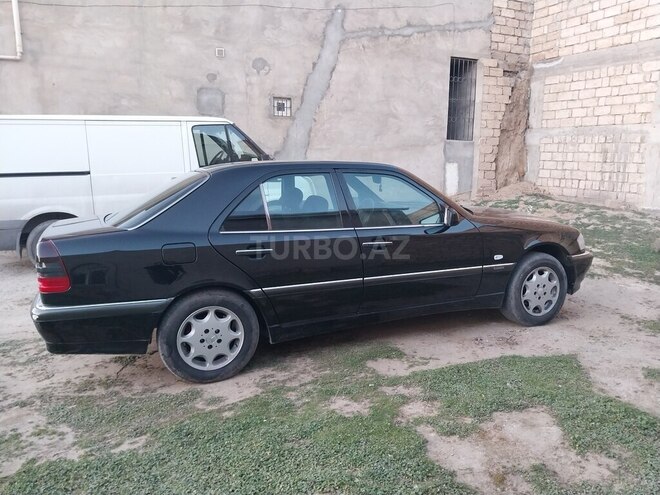 Mercedes C 220 d 1997, 390,000 km - 2.2 l - Bakı