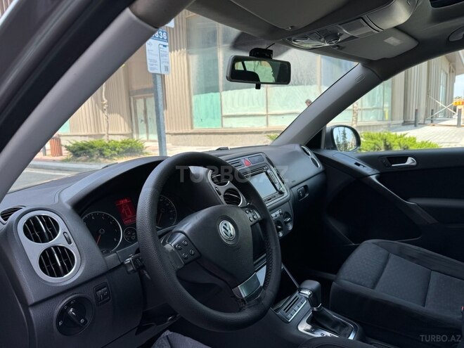 Volkswagen Tiguan 2009, 235,000 km - 2.0 l - Bakı