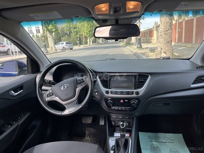 Hyundai Accent 2018, 223,699 km - 1.6 л - Gəncə
