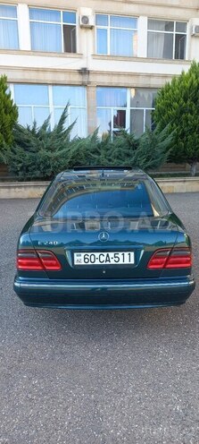 Mercedes E 240 1999, 288,000 km - 2.4 l - Tovuz
