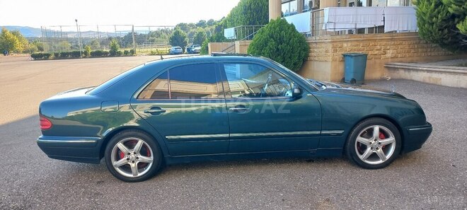 Mercedes E 240 1999, 288,000 km - 2.4 l - Tovuz