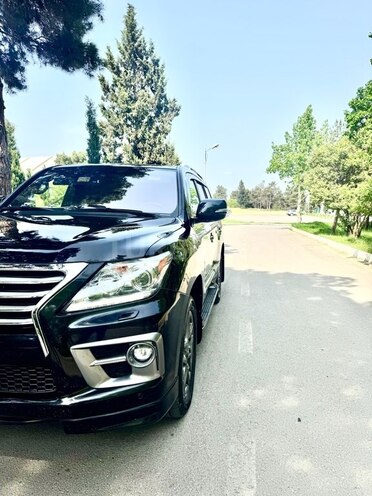 Lexus LX 570 2014, 190,000 km - 5.7 л - Şəmkir