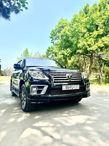 Lexus LX 570 2014, 190,000 km - 5.7 л - Şəmkir
