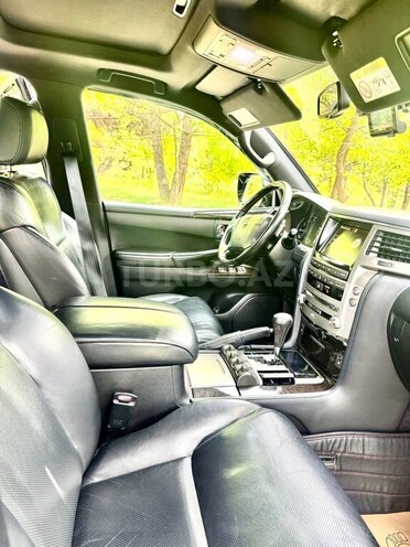 Lexus LX 570 2014, 190,000 km - 5.7 л - Şəmkir