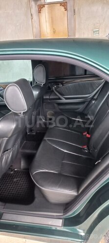 Mercedes E 240 1999, 288,000 km - 2.4 l - Tovuz