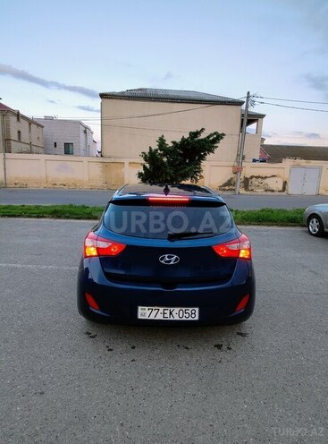 Hyundai Elantra 2012, 256,325 km - 1.6 л - Sumqayıt