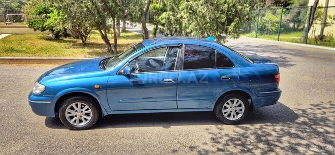 Nissan Sunny 2001, 250,000 km - 1.6 l - Bakı