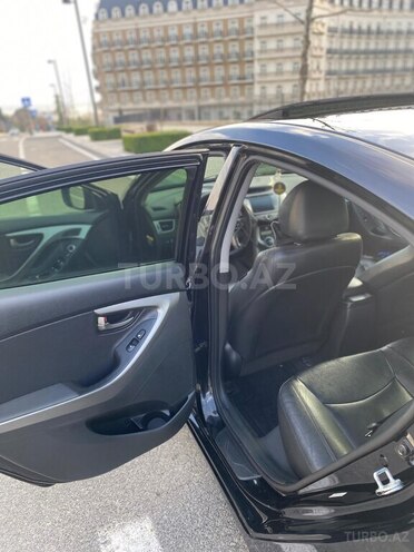 Hyundai Elantra 2013, 298,000 km - 1.8 l - Şəmkir