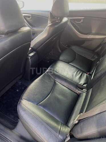 Hyundai Elantra 2013, 298,000 km - 1.8 l - Şəmkir