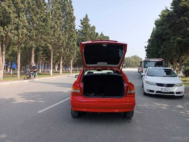 Opel Astra 1998, 238,000 km - 1.6 л - Sumqayıt