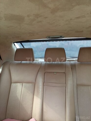 Mercedes E 240 2000, 226,206 km - 2.4 l - Biləsuvar