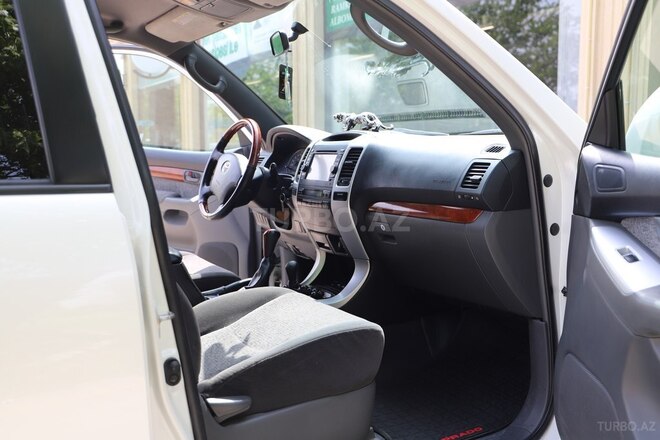 Toyota Land Cruiser Prado 2008, 257,730 km - 2.7 л - Tovuz