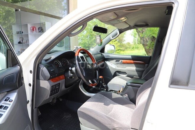 Toyota Land Cruiser Prado 2008, 257,730 km - 2.7 л - Tovuz