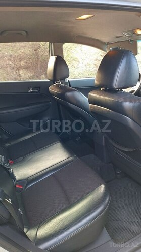 Hyundai i30 2011, 295,000 km - 1.6 л - Bakı