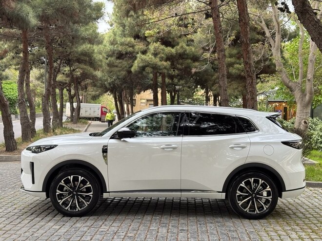 Changan Qiyuan Q05 2025, 1,700 km - 1.5 л - Bakı