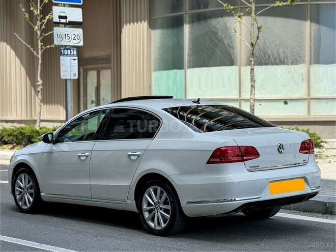 Volkswagen Passat 2013, 235,000 km - 1.8 л - Bakı