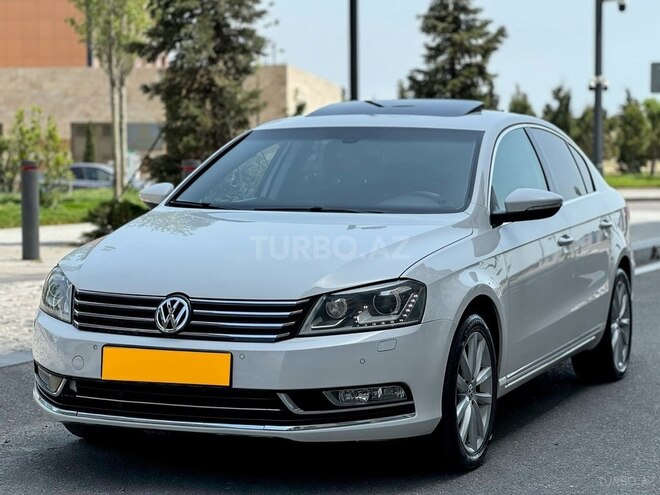 Volkswagen Passat 2013, 235,000 km - 1.8 л - Bakı