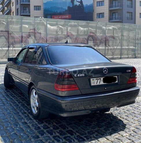 Mercedes C 220 d 2000, 251,000 km - 2.2 l - Bakı