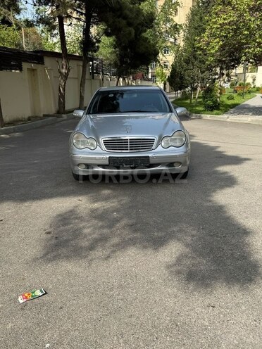Mercedes C 240 2000, 250,000 km - 2.4 l - Bakı