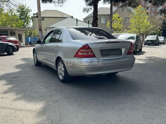 Mercedes C 240 2000, 250,000 km - 2.4 l - Bakı