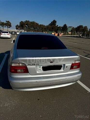 BMW 530 2001, 284,000 km - 3.0 l - Bakı