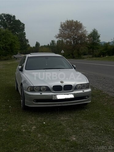BMW 530 2001, 284,000 km - 3.0 l - Bakı