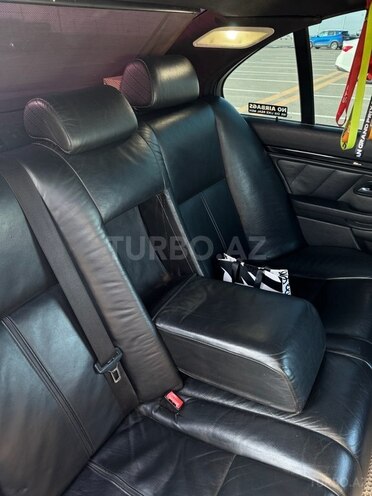 BMW 530 2001, 284,000 km - 3.0 l - Bakı
