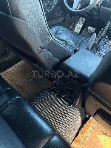 BMW 530 2001, 284,000 km - 3.0 l - Bakı