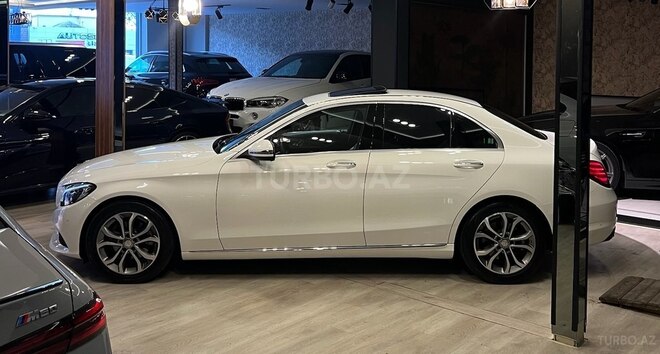 Mercedes C 220 d-7