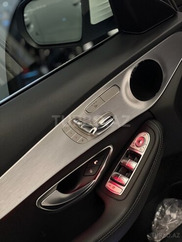Mercedes C 220 d-9