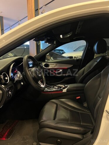 Mercedes C 220 d-14
