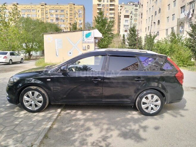 Kia Ceed 2011, 307,000 km - 1.6 l - Sumqayıt