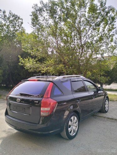 Kia Ceed 2011, 307,000 km - 1.6 l - Sumqayıt