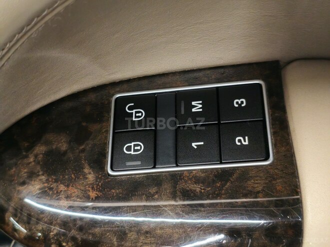 Land Rover Range Rover-22
