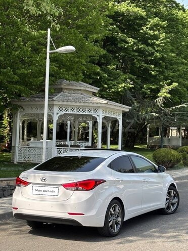 Hyundai Elantra 2014, 170,000 km - 1.8 l - Qəbələ