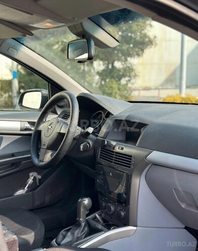 Opel Astra 2006, 323,000 km - 1.3 l - Bakı