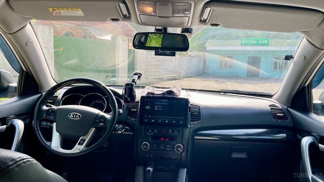 Kia Sorento 2009, 251,000 km - 2.0 l - Yevlax
