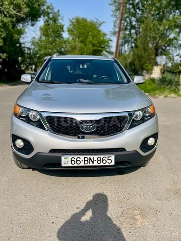 Kia Sorento 2009, 251,000 km - 2.0 l - Yevlax