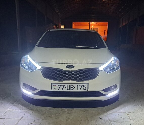 Kia K3 2015, 176,000 km - 1.6 l - Göyçay