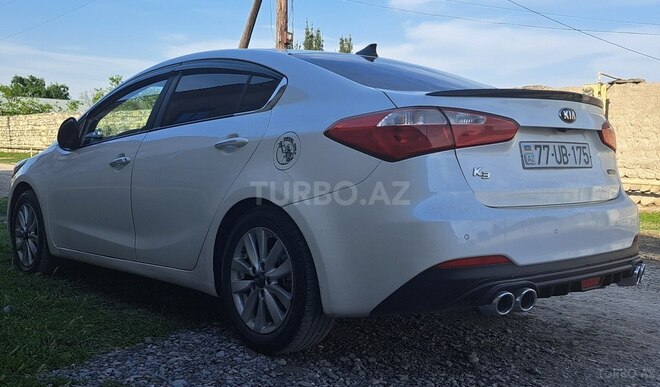 Kia K3 2015, 176,000 km - 1.6 l - Göyçay