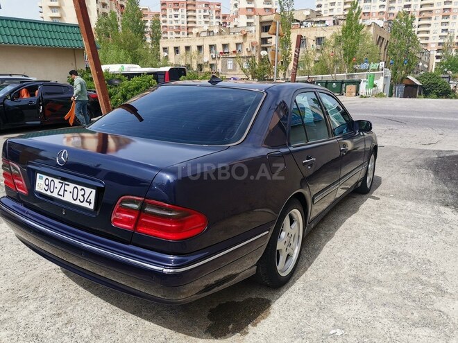 Mercedes E 240 2000, 264,000 km - 2.4 l - Bakı