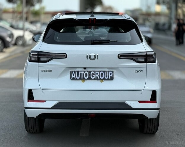 Changan Qiyuan Q05-5