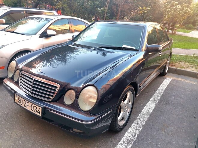 Mercedes E 240 2000, 264,000 km - 2.4 l - Bakı