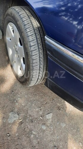 Opel Omega 1993, 30,000 km - 2.0 л - Gəncə